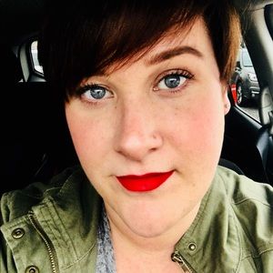 Meet your Posher, Ann